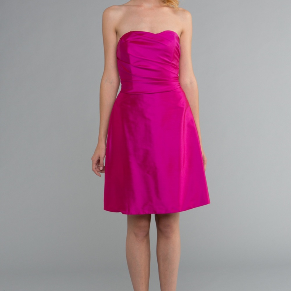 Siri Strapless fuchsia silk dress